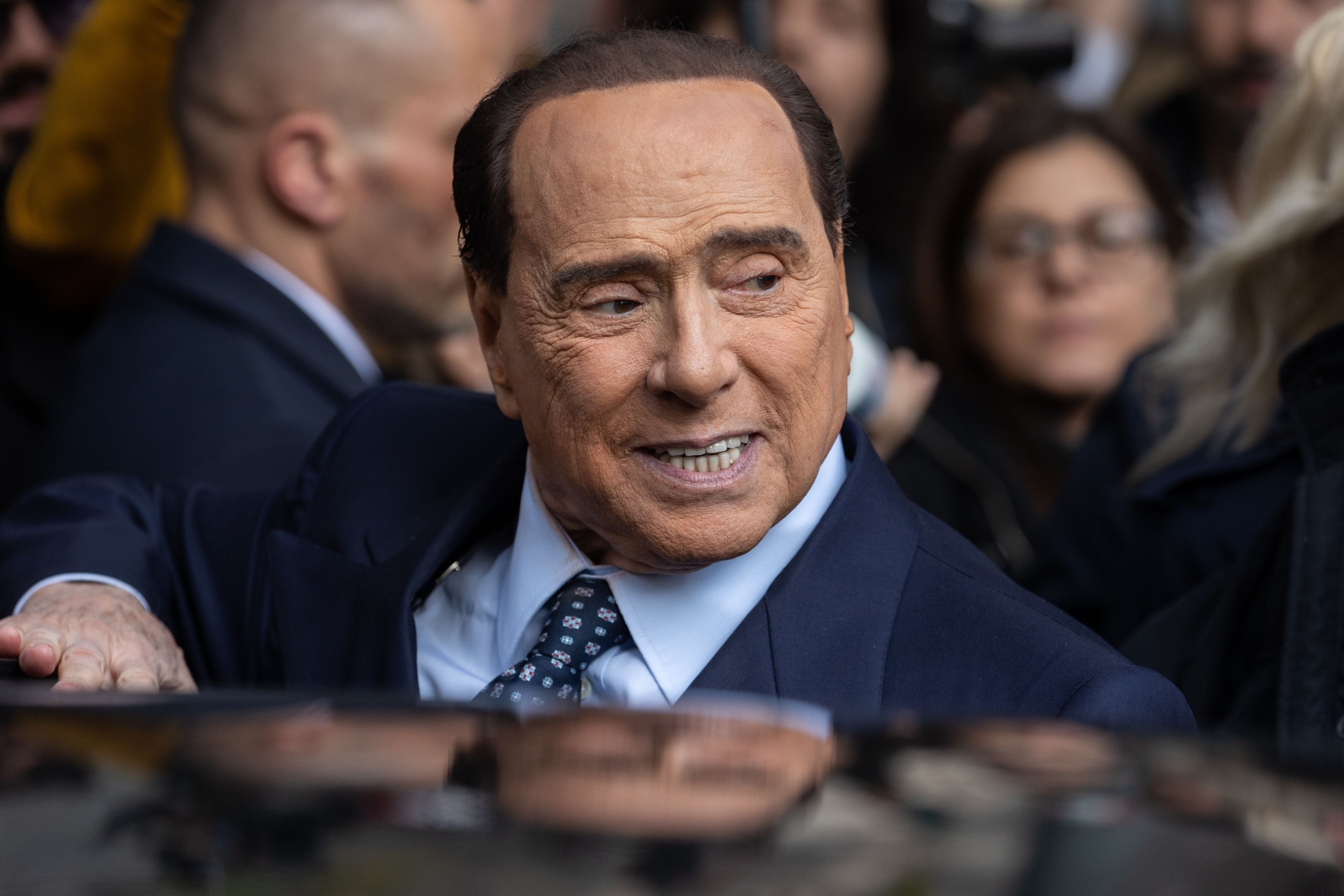 Freispruch F R Berlusconi Im Prozess Um Seine Sex Partys Wer Ausser